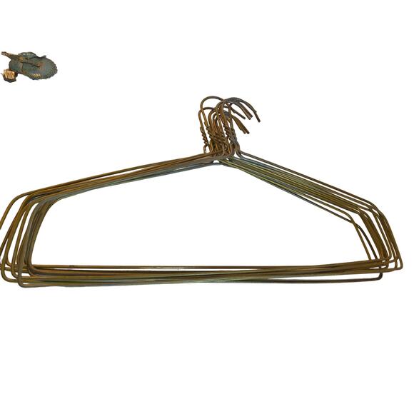 Vintage Wire Clothes Hangers Heavyweight Large Base Set of 15 - Picture 1 of 9